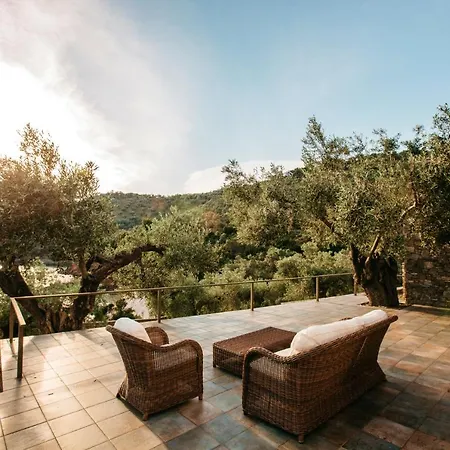 3 Bedrooms Villa With Sea View Private Pool And Jacuzzi At Megali Ammos Villa