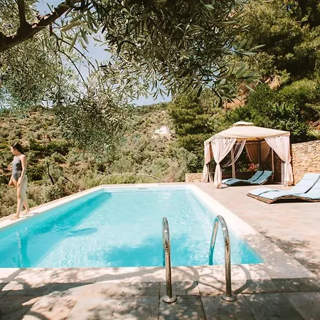3 Bedrooms Villa With Sea View Private Pool And Jacuzzi At Megali Ammos