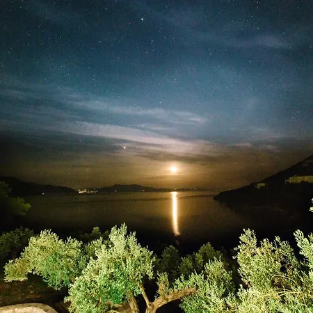 3 Bedrooms Villa With Sea View Private Pool And Jacuzzi At Megali Ammos * Megali Ammos (Alonissos)